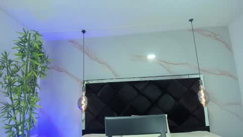 ANGELA online show from 10-09-25, 12:58