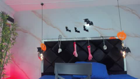 ANGELA online show from 10-25-25, 12:23