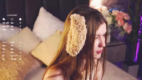 Mary online show from 04-24-26, 12:40