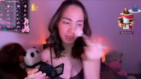 Snapshot of angelabigcock10 chatting on 02-10-26, 03:38 Jamie online show from 02-10-26, 03:38