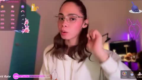 Snapshot of angelabigcock10 chatting on 02-20-26, 07:14 Jamie online show from 02-20-26, 07:14