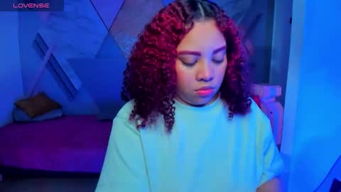 Snapshot of angelacoffee chatting on 10-30-25, 03:19 Angela online show from 10-30-25, 03:19