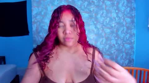 Snapshot of angelacoffee chatting on 01-11-26, 11:21 Angela online show from 01-11-26, 11:21