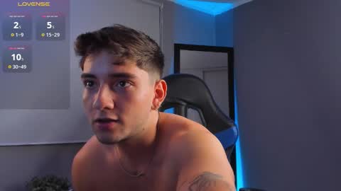 Snapshot of angelbell19 chatting on 11-06-25, 02:01 angelbell19 online show from 11-06-25, 02:01