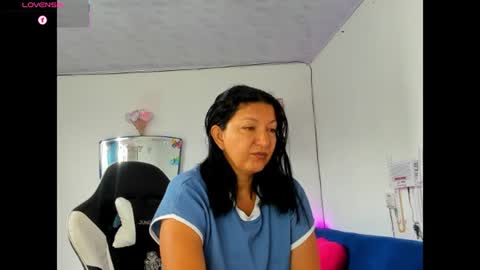 Snapshot of angelblue972344 chatting on 07-06-26, 01:41 angel online show from 07-06-26, 01:41