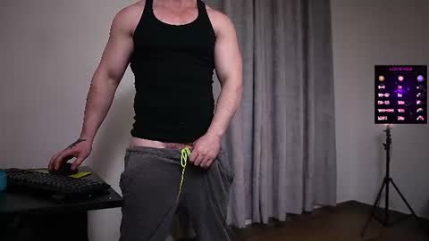 Snapshot of angelcabezaz chatting on 07-15-26, 01:11 NGEL. online show from 07-15-26, 01:11