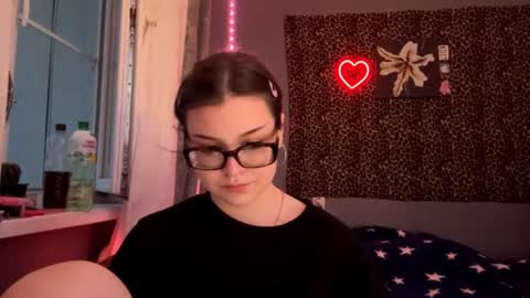 Snapshot of angelcatier chatting on 07-04-26, 05:52 angelcatier online show from 07-04-26, 05:52