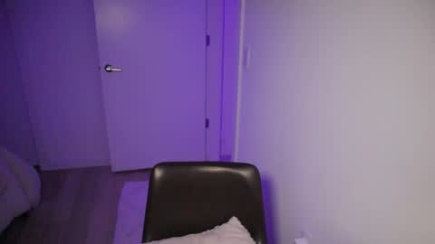 Snapshot of angelcookie chatting on 11-18-25, 06:51 angelcookie online show from 11-18-25, 06:51