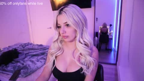 Snapshot of angelcookie chatting on 02-10-26, 07:45 angelcookie online show from 02-10-26, 07:45