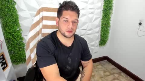 Snapshot of angelcute3 chatting on 02-18-25, 01:43 angel online show from 02-18-25, 01:43