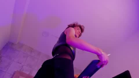 Snapshot of angeldoll_1 chatting on 02-27-26, 04:45 Angel Doll online show from 02-27-26, 04:45