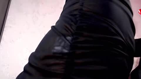 angeles_bust online show from 02-15-25, 03:28