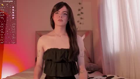 Snapshot of angelfiore chatting on 01-18-26, 08:23 Angel Fiore online show from 01-18-26, 08:23