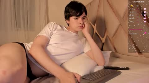 Snapshot of angelfiore chatting on 03-07-26, 03:47 Angel Fiore online show from 03-07-26, 03:47