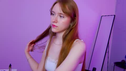 Angela online show from 06-25-26, 01:49