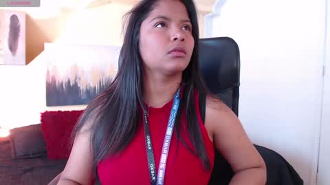 Snapshot of angelica_bss chatting on 01-20-25, 01:21 Angelica bss online show from 01-20-25, 01:21