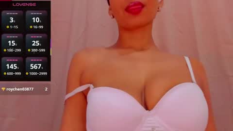 Snapshot of angelica_hot19 chatting on 06-28-26, 01:28 angelica_hot19 online show from 06-28-26, 01:28