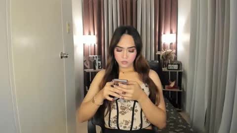 SweetAngelica online show from 10-28-25, 08:44