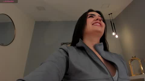  Angelica Vega  online show from 10-22-25, 09:36