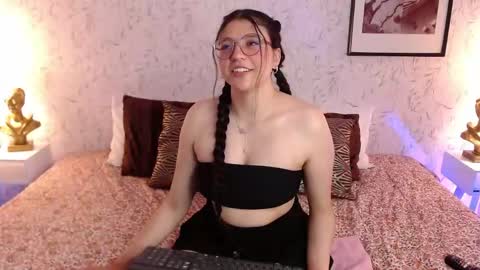 Angelica online show from 04-29-26, 04:05