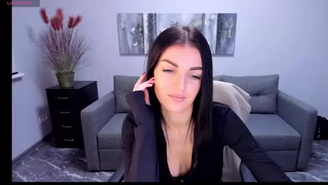 Snapshot of angelina_clark chatting on 12-05-24, 09:39 Angelina online show from 12-05-24, 09:39