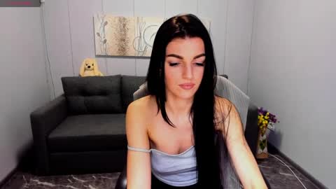 Snapshot of angelina_clark chatting on 12-09-24, 06:35 Angelina online show from 12-09-24, 06:35