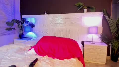 Snapshot of angelina_hilton chatting on 05-26-26, 01:29 angelina_hilton online show from 05-26-26, 01:29