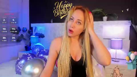 Snapshot of angelina_hilton chatting on 06-16-26, 12:30 angelina_hilton online show from 06-16-26, 12:30