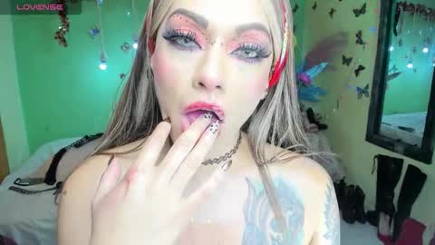 Angelina  online show from 01-15-26, 06:00