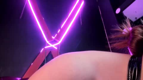 Snapshot of angelinablanc_ chatting on 12-04-25, 11:41 ANGELINA online show from 12-04-25, 11:41