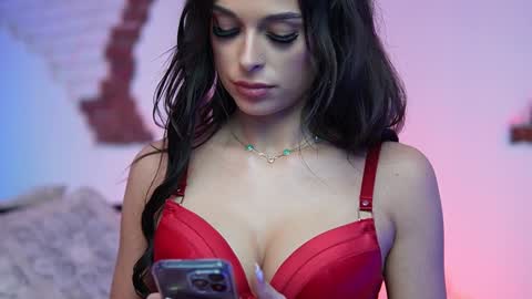 Snapshot of angelinagia chatting on 12-07-24, 04:09 Angelina online show from 12-07-24, 04:09