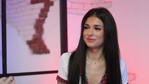 Snapshot of angelinagia chatting on 12-11-24, 05:32 Angelina online show from 12-11-24, 05:32