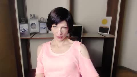 Angelina online show from 09-11-25, 06:24