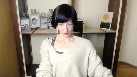 Angelina online show from 09-15-25, 06:35