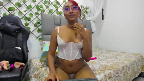 AngelinaMurphy online show from 02-03-25, 05:18