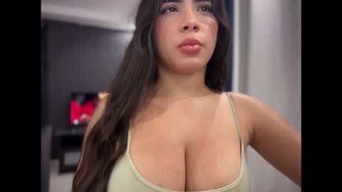 Angelina Weiss online show from 04-24-26, 02:58