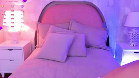 angeline online show from 04-25-26, 12:52