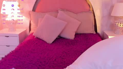 angeline online show from 04-28-26, 12:21