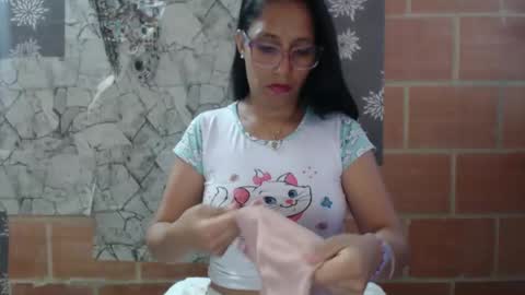 angela online show from 02-23-25, 05:39