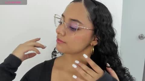 A F R O D I T A online show from 09-18-25, 11:56