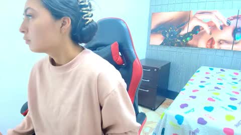 Angell cooper8 online show from 03-25-26, 12:11