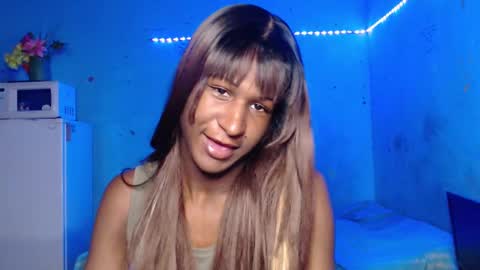 Danielle online show from 10-08-25, 04:54