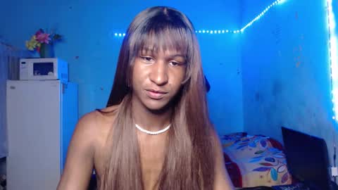 Danielle online show from 10-15-25, 02:01