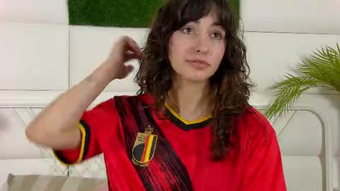 angellacox online show from 06-17-26, 06:16