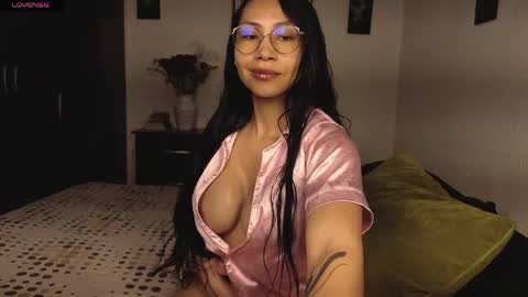  ANGELA ISABELLA  online show from 04-13-26, 12:32