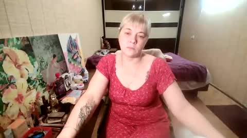 angelleah online show from 11-27-25, 06:10