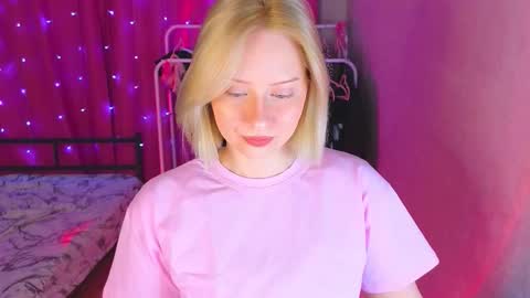 Cutie online show from 03-08-26, 12:09