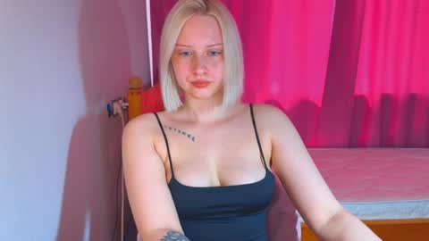 Cutie online show from 05-28-26, 06:43