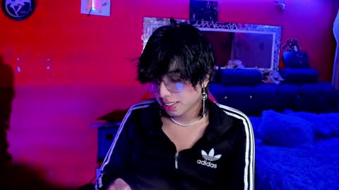 Snapshot of angellonfire chatting on 01-05-25, 06:56 Angel  online show from 01-05-25, 06:56