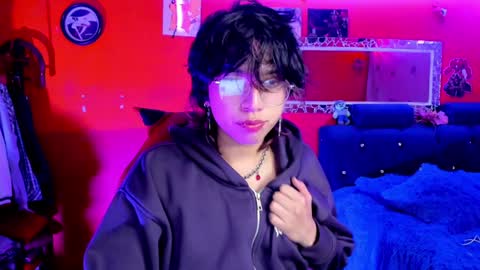 Snapshot of angellonfire chatting on 01-13-25, 03:23 Angel  online show from 01-13-25, 03:23